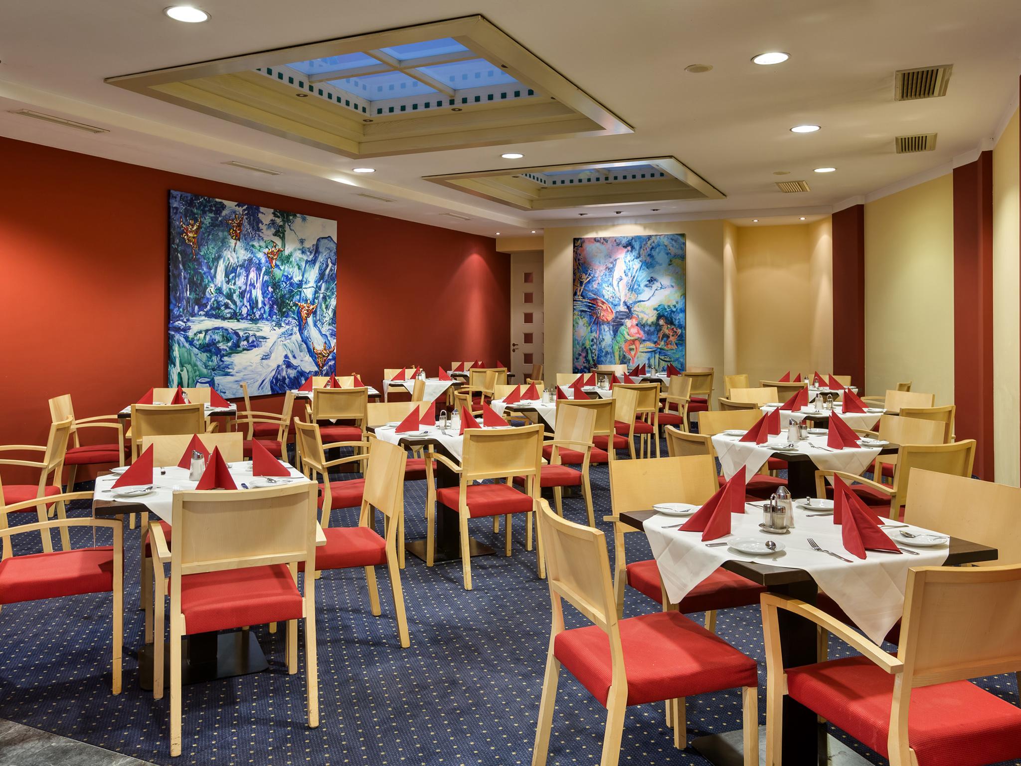 Austria Trend Hotel Ananas Wien Esterno foto