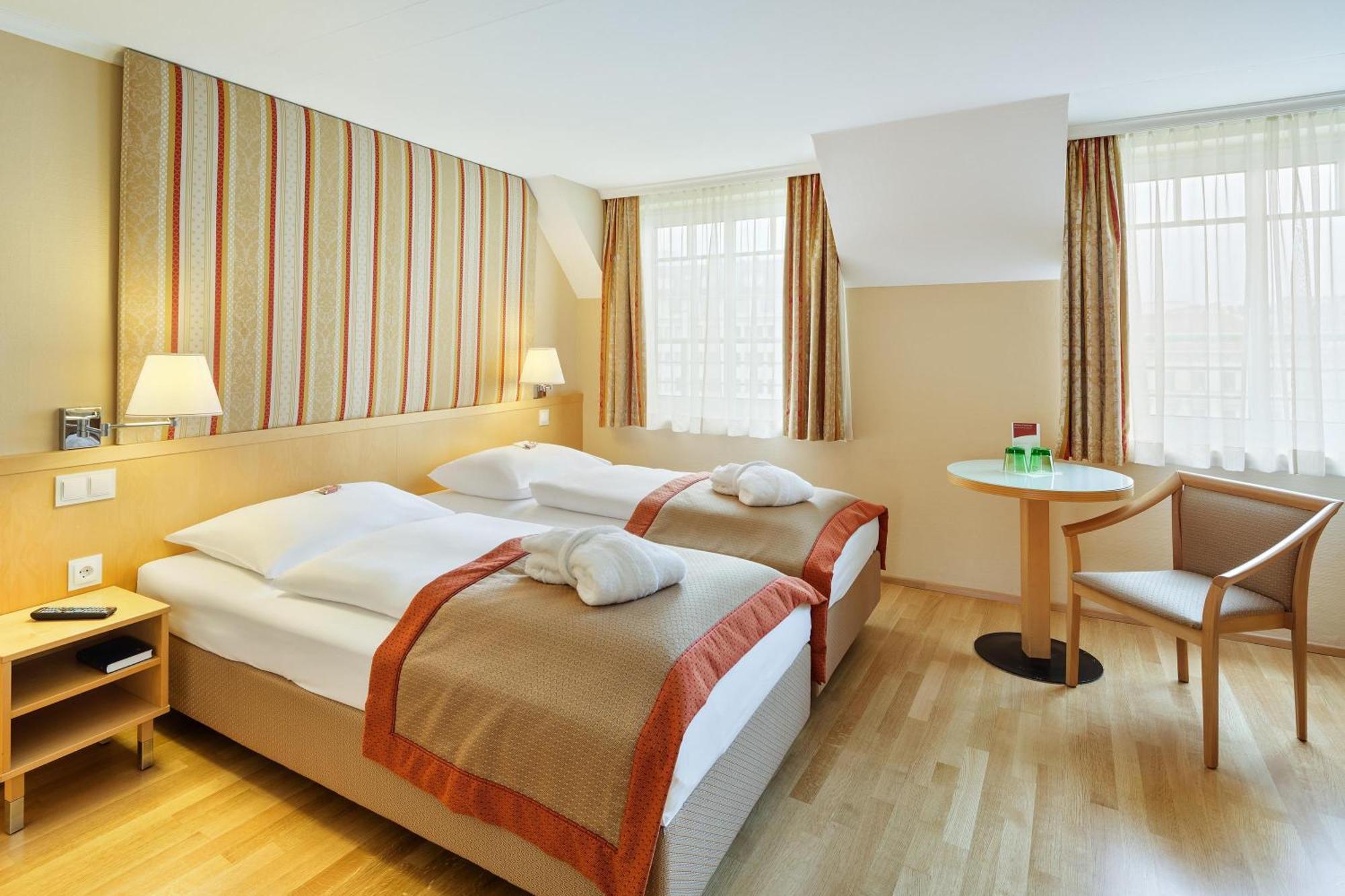 Austria Trend Hotel Ananas Wien Esterno foto