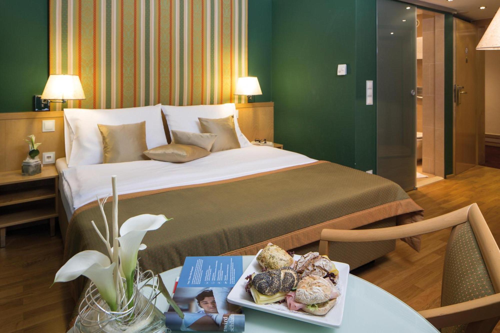 Austria Trend Hotel Ananas Wien Esterno foto