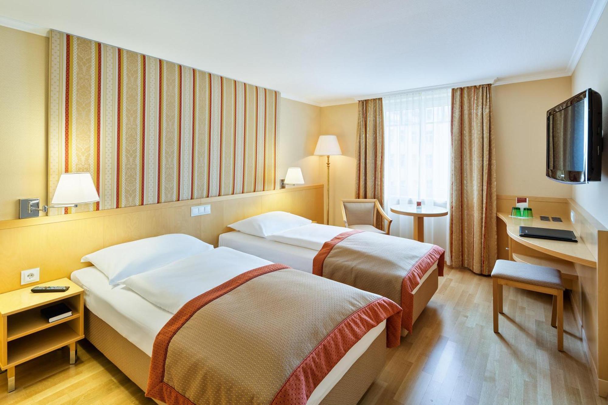 Austria Trend Hotel Ananas Wien Esterno foto