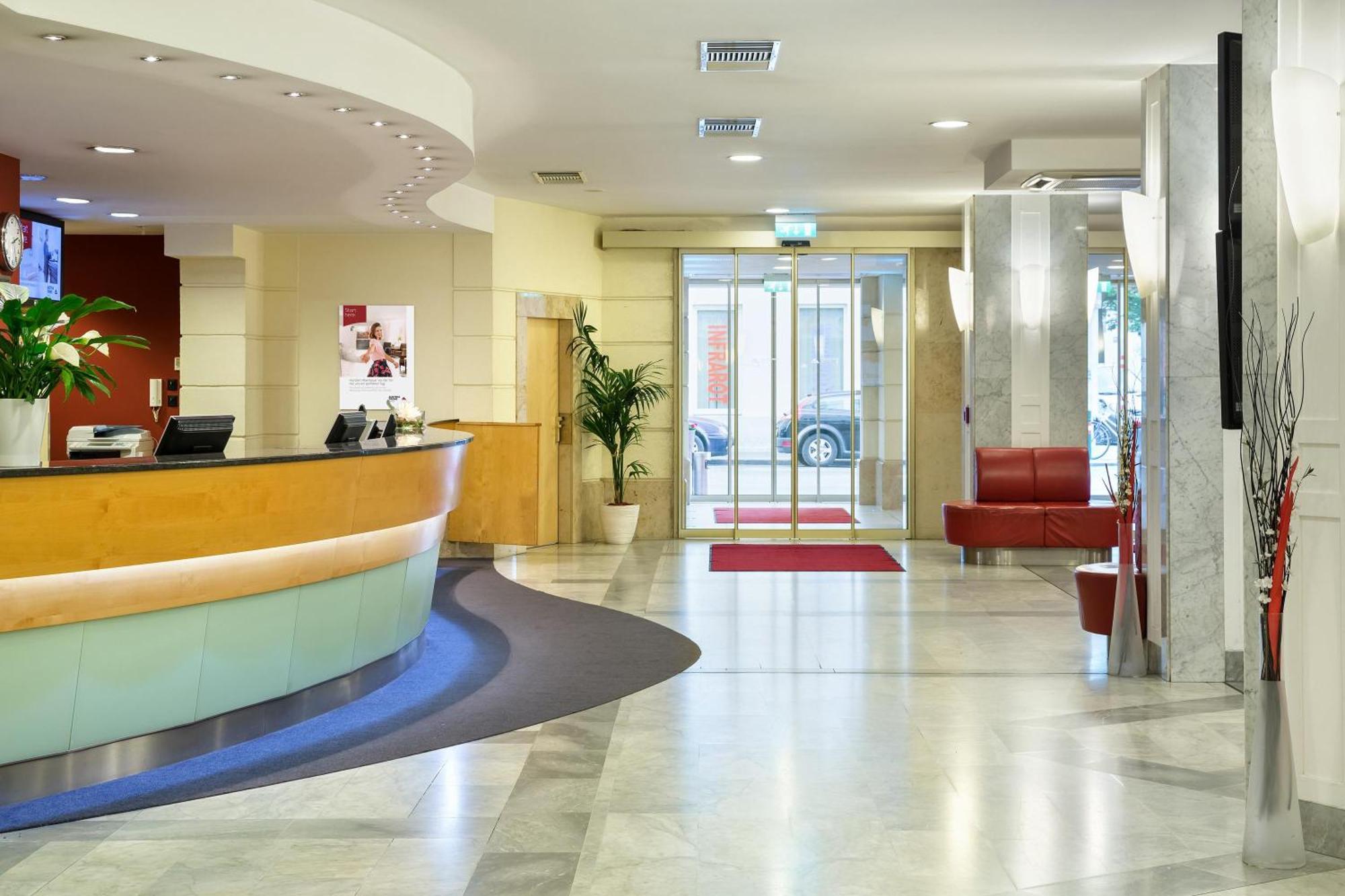 Austria Trend Hotel Ananas Wien Esterno foto
